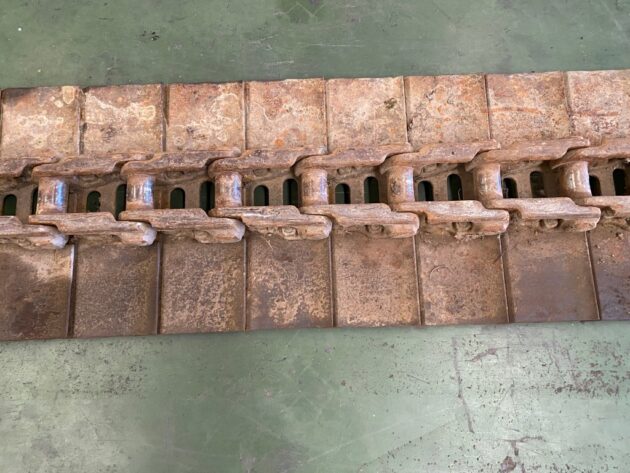KOMATSU  PC210-8   - CADENAS - Imagen 6