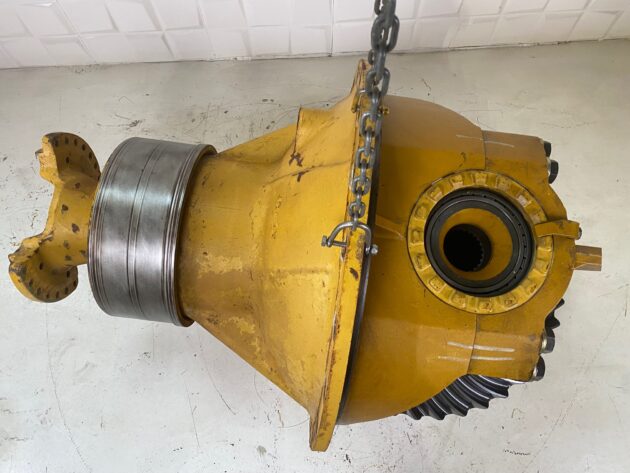 KOMATSU  WA800-1  427-23-11001 - DIFERENCIAL TRASERO - Imagen 5