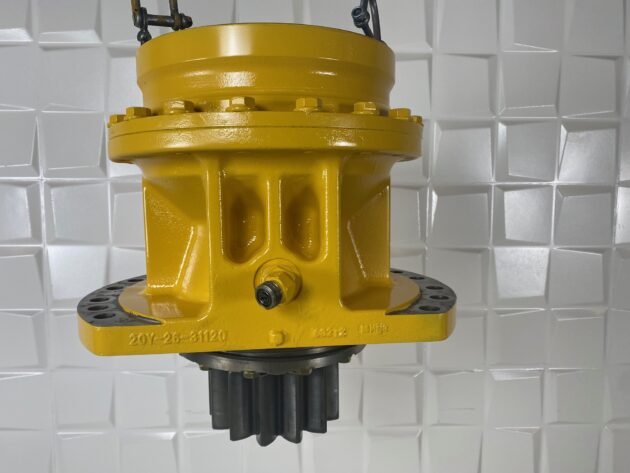 KOMATSU  PC210-8   - REDUCTOR DE GIRO - Imagen 4