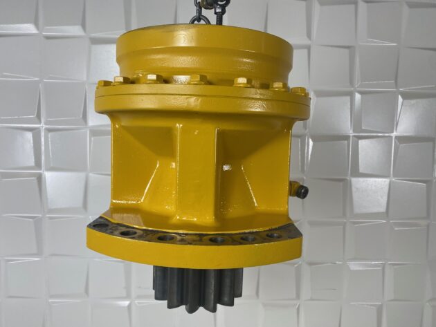 KOMATSU  PC210-8   - REDUCTOR DE GIRO - Imagen 5