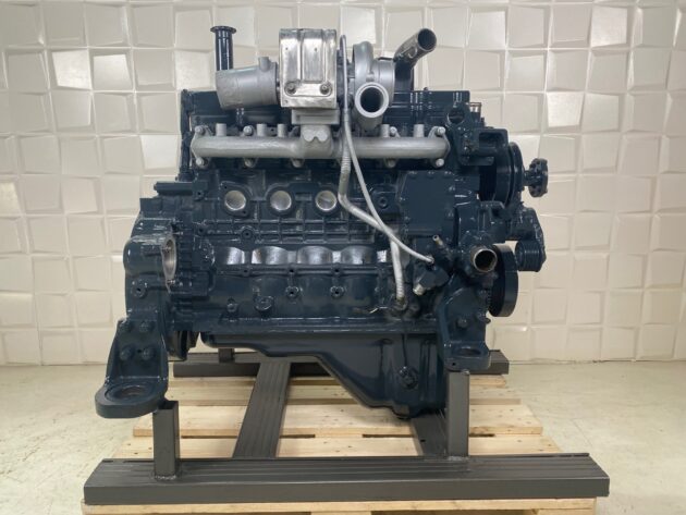 KOMATSU  PC210-8   - MOTOR TÉRMICO SAA6D107E-1 - Imagen 2