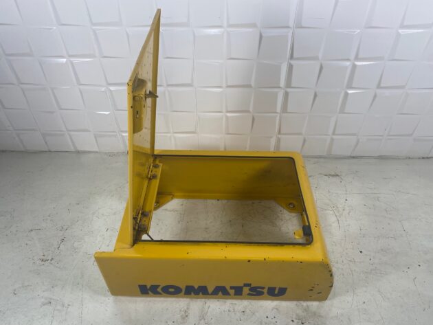 KOMATSU  PC210-8  20Y-54-78621 - CAJÓN DE BATERÍAS - Imagen 7