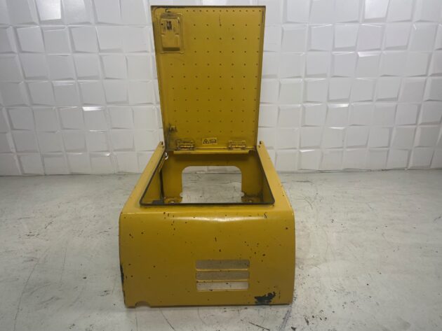 KOMATSU  PC210-8  20Y-54-78621 - CAJÓN DE BATERÍAS - Imagen 8