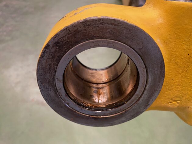 KOMATSU  PC210-8  707-01-0K520 - BOTELLA DE ELEVACIÓN PLUMA - Imagen 7