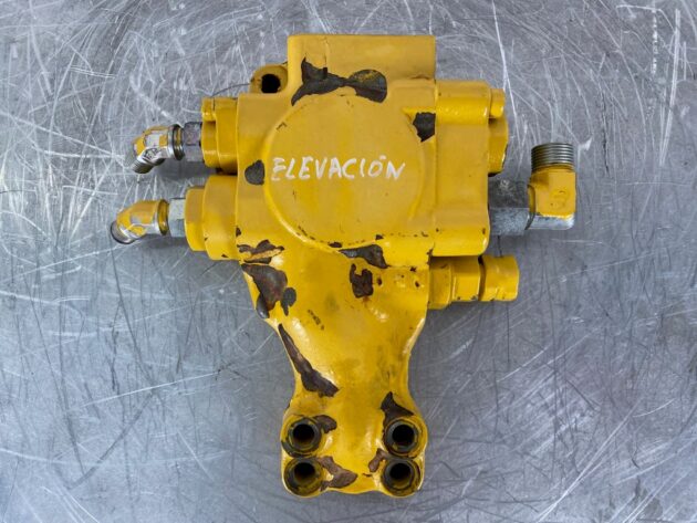 KOMATSU  PC210-8  702-21-08330 - VÁLVULA DE SOSTENIMIENTO DE BOTELLA DE ELEVACIÓN PLUMA - Imagen 6