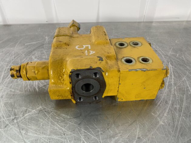 KOMATSU  PC210-8  702-21-04440 - VÁLVULA DE SOSTENIMIENTO DE 5ª. BOTELLA - Imagen 5