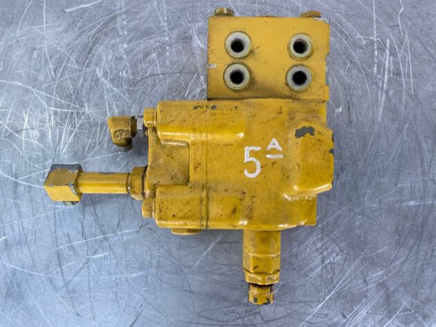 KOMATSU  PC210-8  702-21-04440 - VÁLVULA DE SOSTENIMIENTO DE 5ª. BOTELLA - Imagen 6