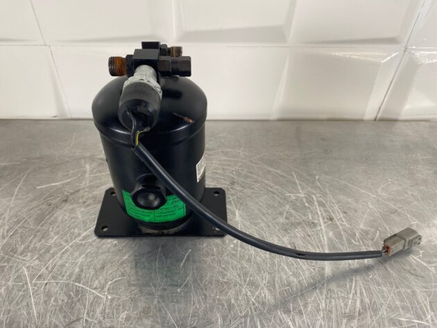LIEBHERR  R934CHDSL LITRONIC  10292660 - DEPOSITO DE GAS DEL AIRE ACONDICIONADO