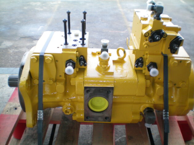 KOMATSU  PC750SE-6K  21N-38-11130 (*) - BOMBA HIDRÁULICA PRINCIPAL