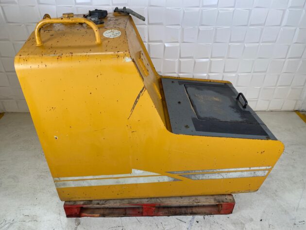 LIEBHERR  R934CHDSL LITRONIC  10068205 - DEPÓSITO DE COMBUSTIBLE