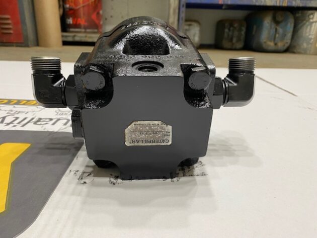 CATERPILLAR  962G  139-6083 - MOTOR DEL VENTILADOR - Imagen 4