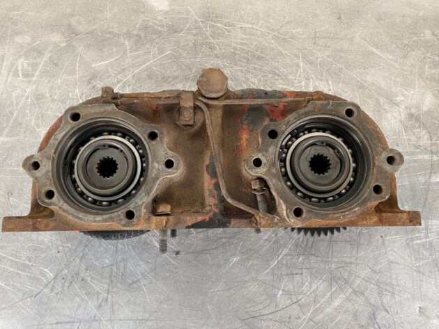 VOLVO  A30C  11030631 (*) - CAJA DE ARRASTRE DE BOMBAS - Imagen 7