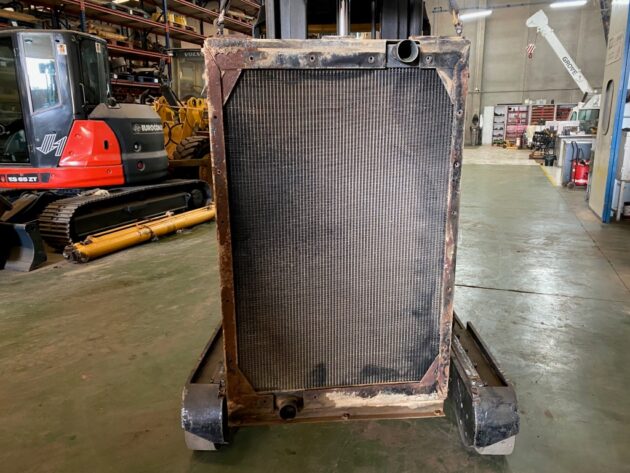 VOLVO  A30C  4775484 - RADIADOR DE AGUA