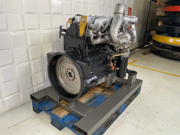 CATERPILLAR  930G  254-2128 / 295-9747 - MOTOR TÉRMICO 3056E - Imagen 5