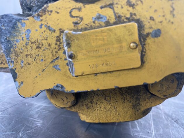 CATERPILLAR  771D  154-3023 - BOMBA AUXILIAR DE DIRECCIÓN - Imagen 8